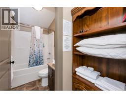 10 6574 Baird Rd, Port Renfrew, BC V0S1K0 Photo 9
