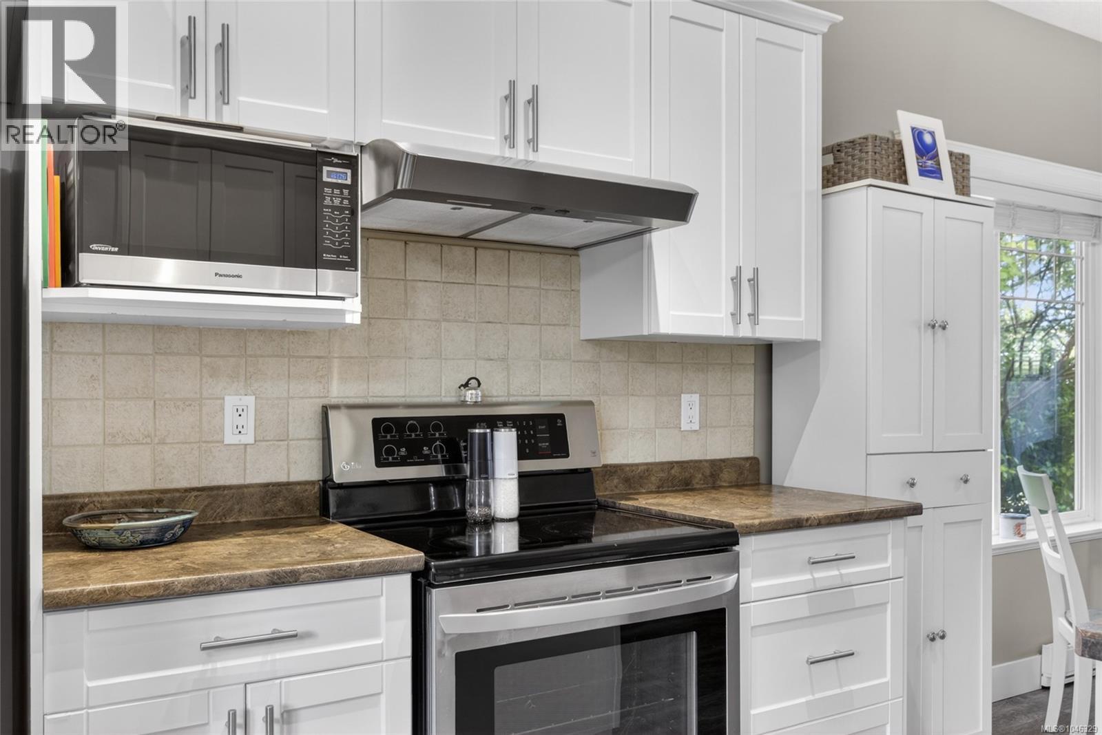 #413 930 Braidwood Rd - Image 8
