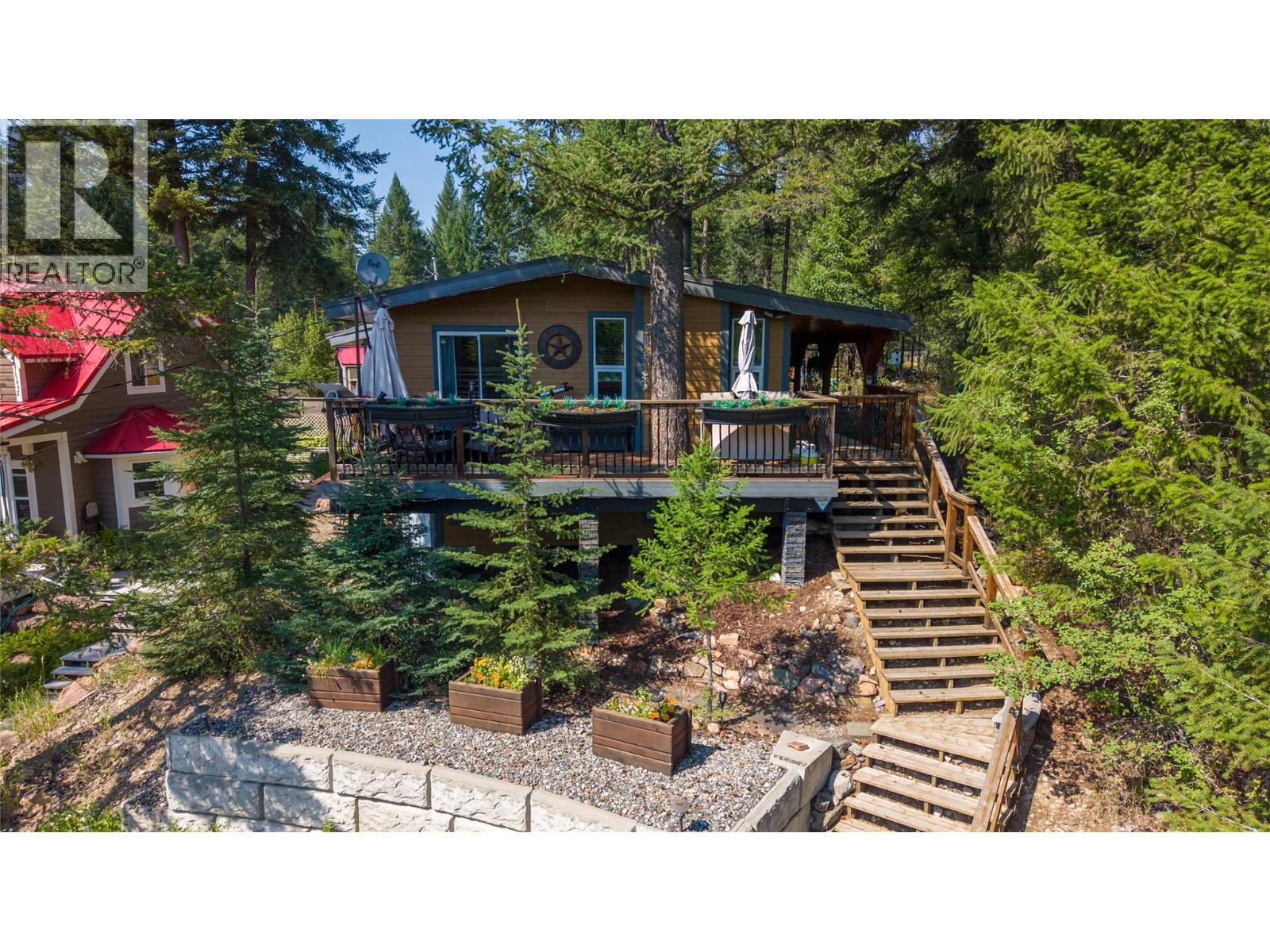 6740 Rosen Lake Road, Jaffray — photo 3