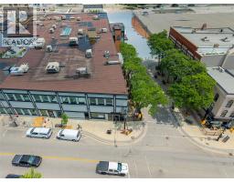 196 Christina Street North, Sarnia, ON N7T5V3 Photo 16