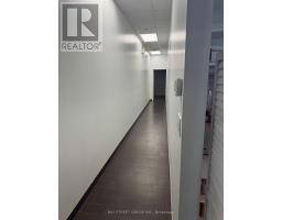 D111 - 15480 Bayview Avenue, Aurora, ON L4G7J1 Photo 12
