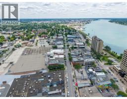 196 Christina Street North, Sarnia, ON N7T5V3 Photo 20