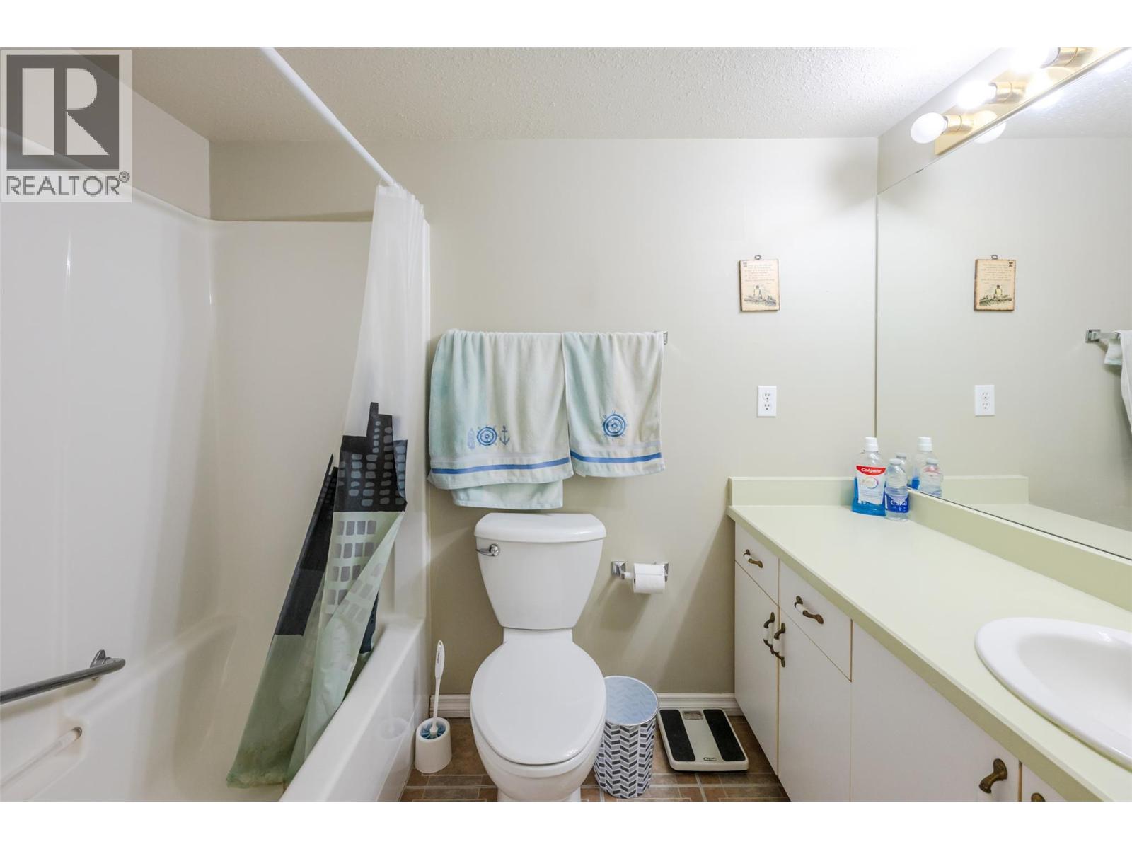 8006 VEDETTE Drive Unit# 104B, Osoyoos