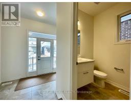 64 Gemini Drive, Barrie, ON L9J0P8 Photo 15