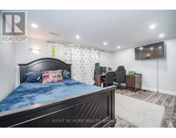 17 Clover Avenue, Barrie, ON L4N3M7 Photo 34