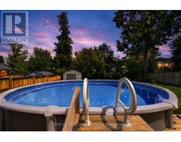 17 Clover Avenue, Barrie, ON L4N3M7 Photo 47