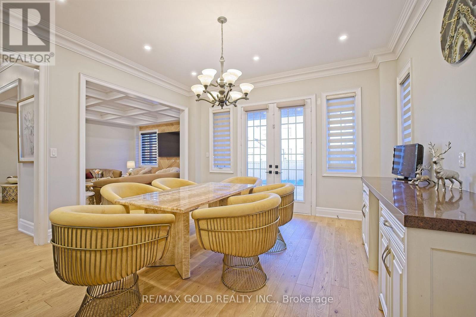 9 LAUDERHILL ROAD - 17