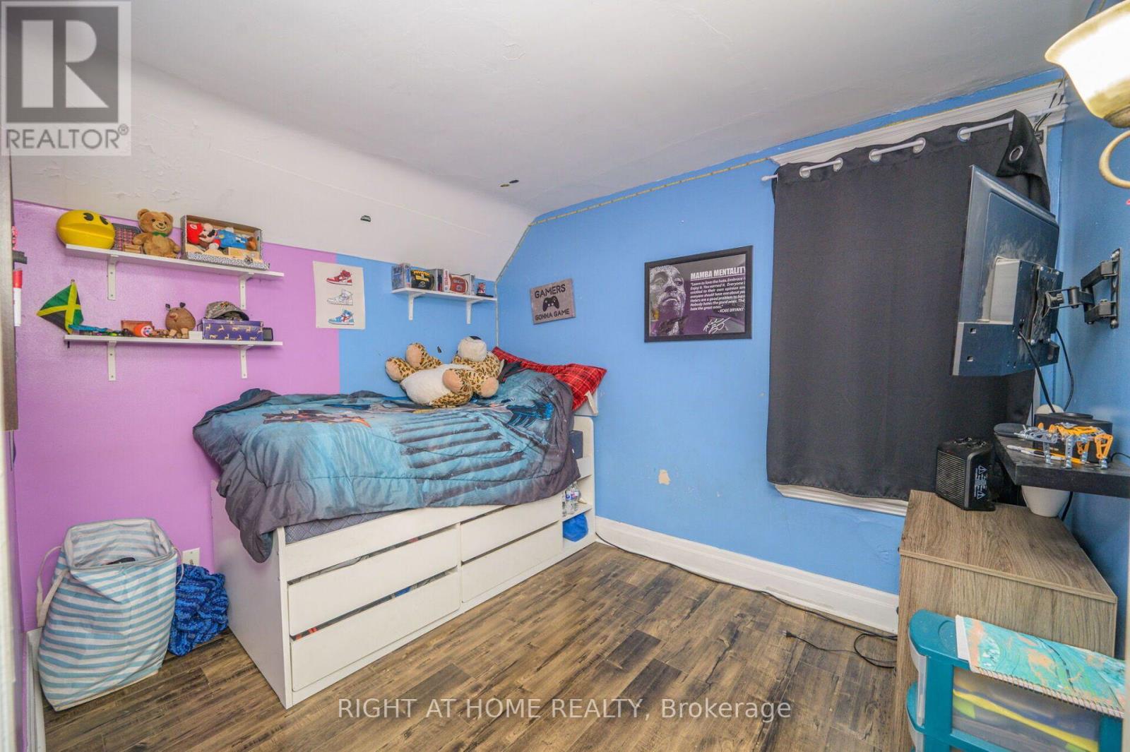 372 BEACH ROAD - 20