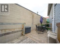 372 Beach Road, Hamilton, ON L8H3K5 Photo 32