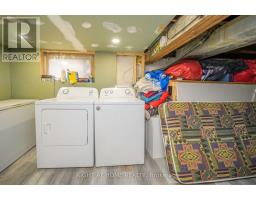 372 Beach Road, Hamilton, ON L8H3K5 Photo 38