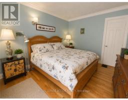 Laundry room - 49 Palmerston Avenue, Brantford, ON N3T4L1 Photo 10