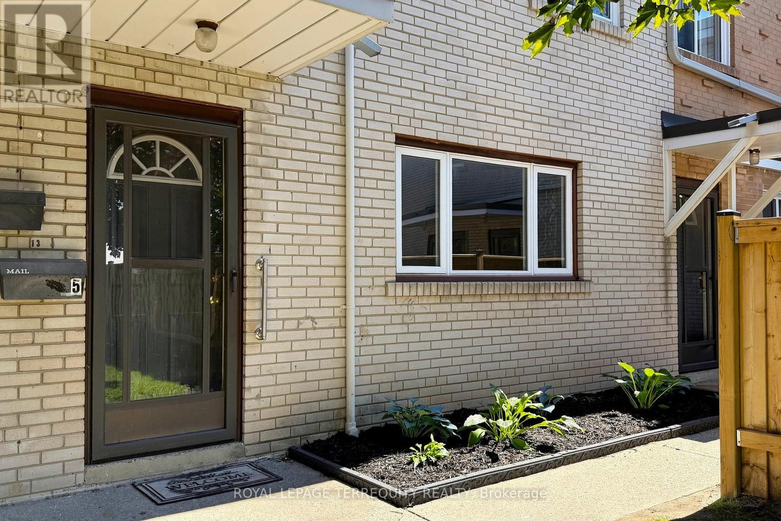 #5 137 FURNACE STREET - 5