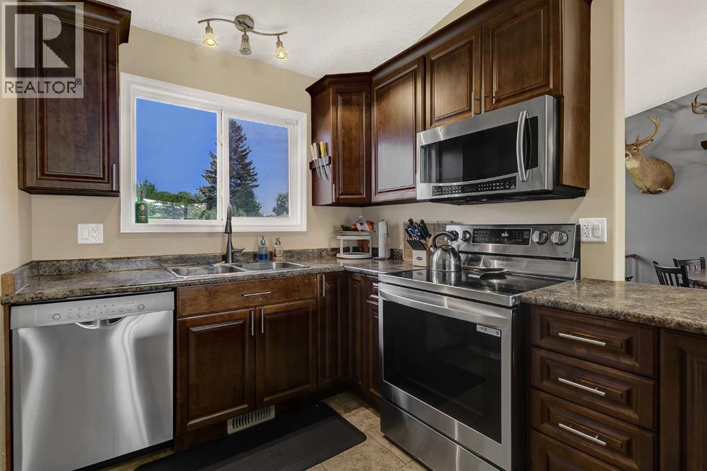 9708 77 Avenue - Image 9