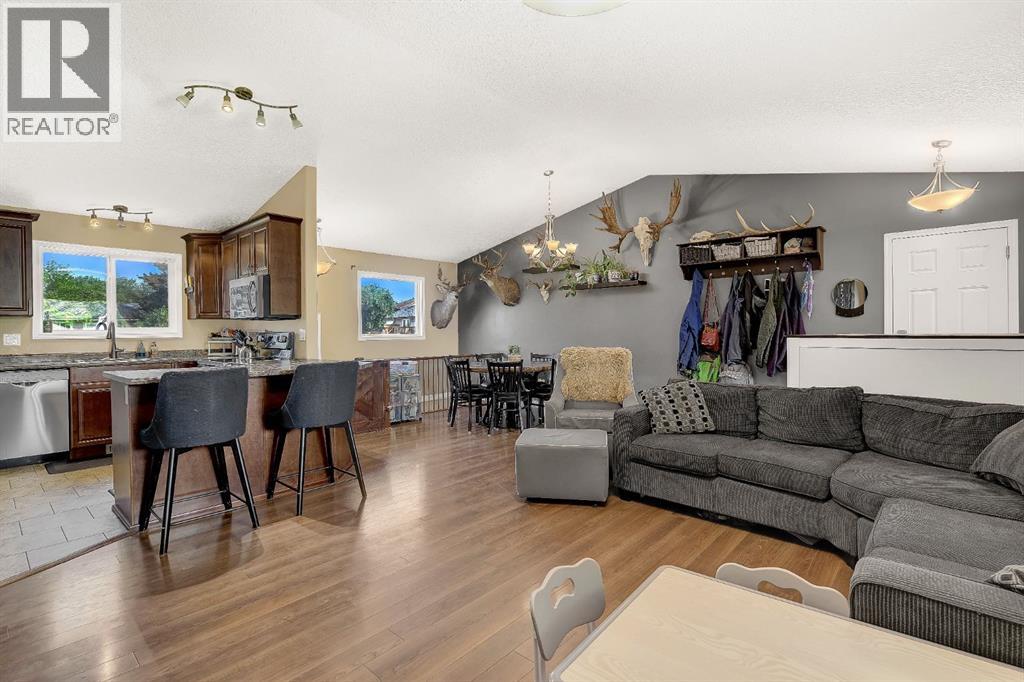 9708 77 Avenue - Image 6