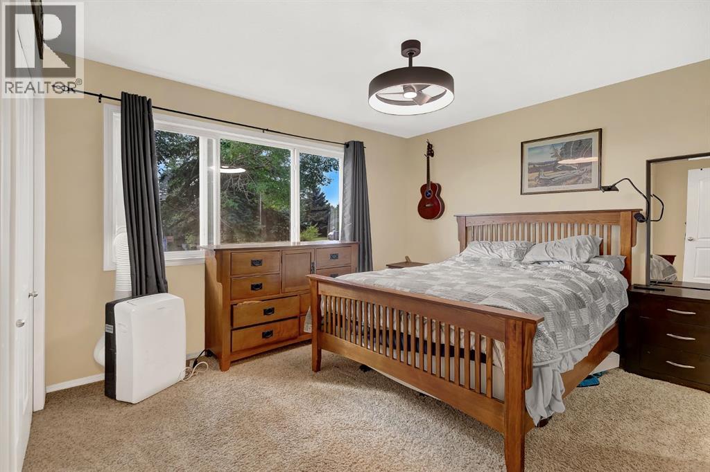 9708 77 Avenue - Image 14