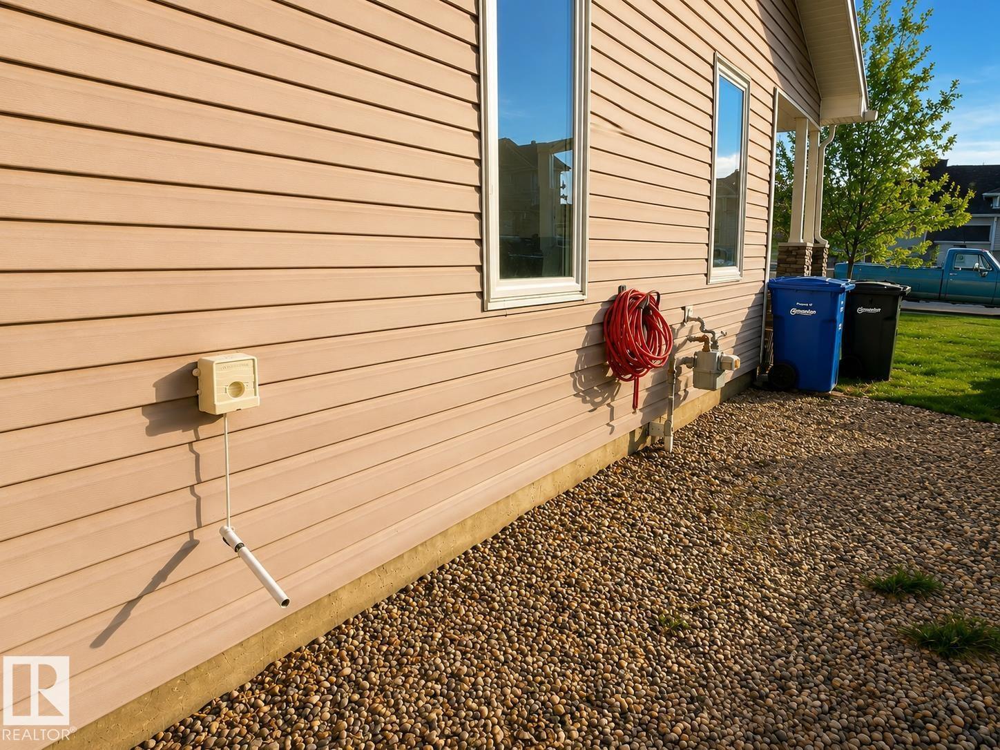 27 Deer Coulee DR - Image 59
