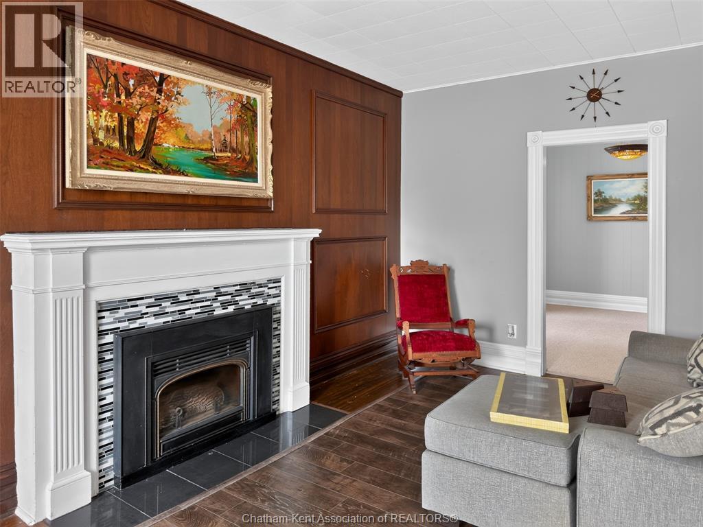 598 Park AVENUE, Chatham — photo 3