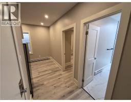 181 King Street E Unit# 16, Kitchener, ON N2G2K8 Photo 6