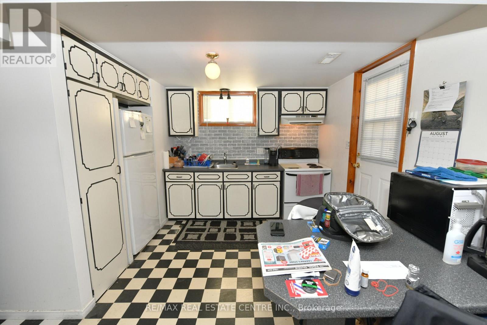 82 ELMWOOD AVENUE - 21
