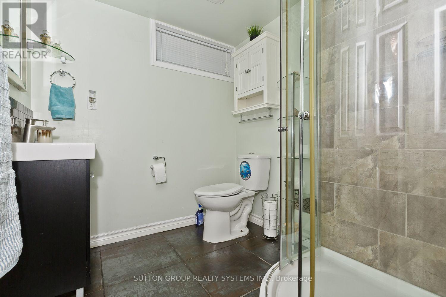 55 RICHELIEU DRIVE - 26
