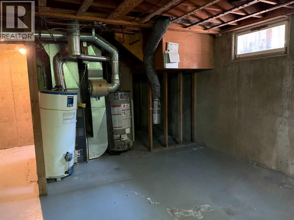 222 6 Street North - Photo 28