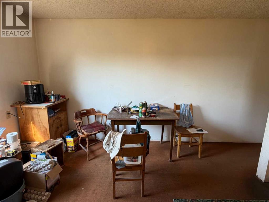 222 6 Street North - Photo 9