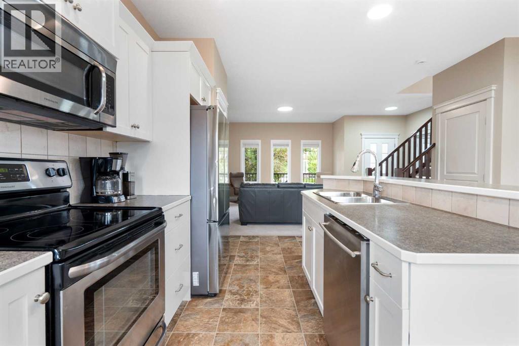 2449 Ravenswood View SE - 19
