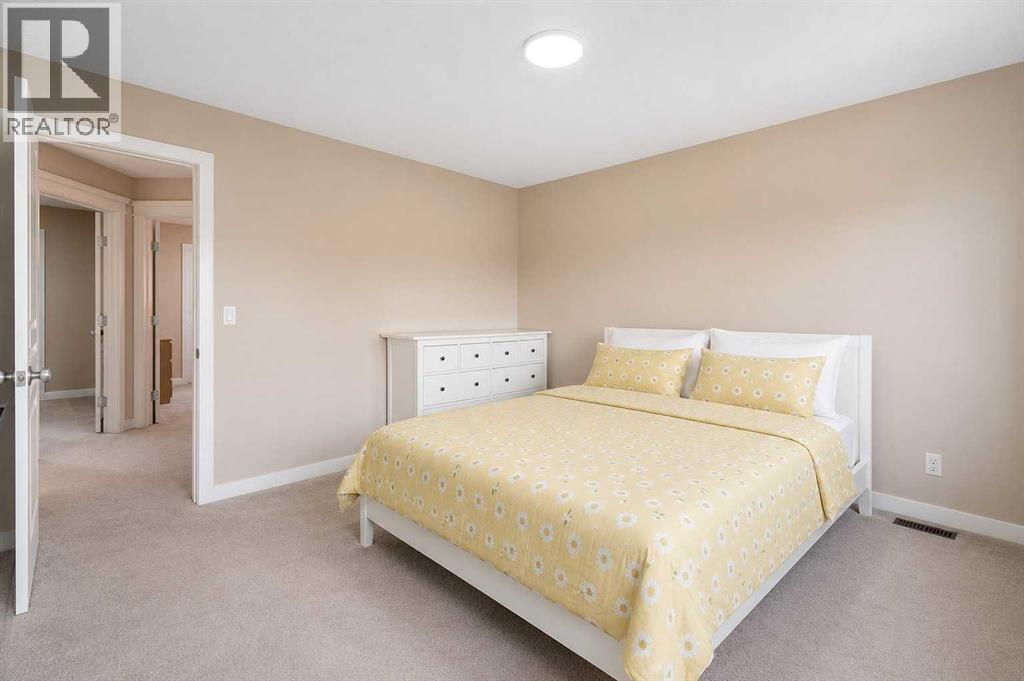 2449 Ravenswood View SE - 24