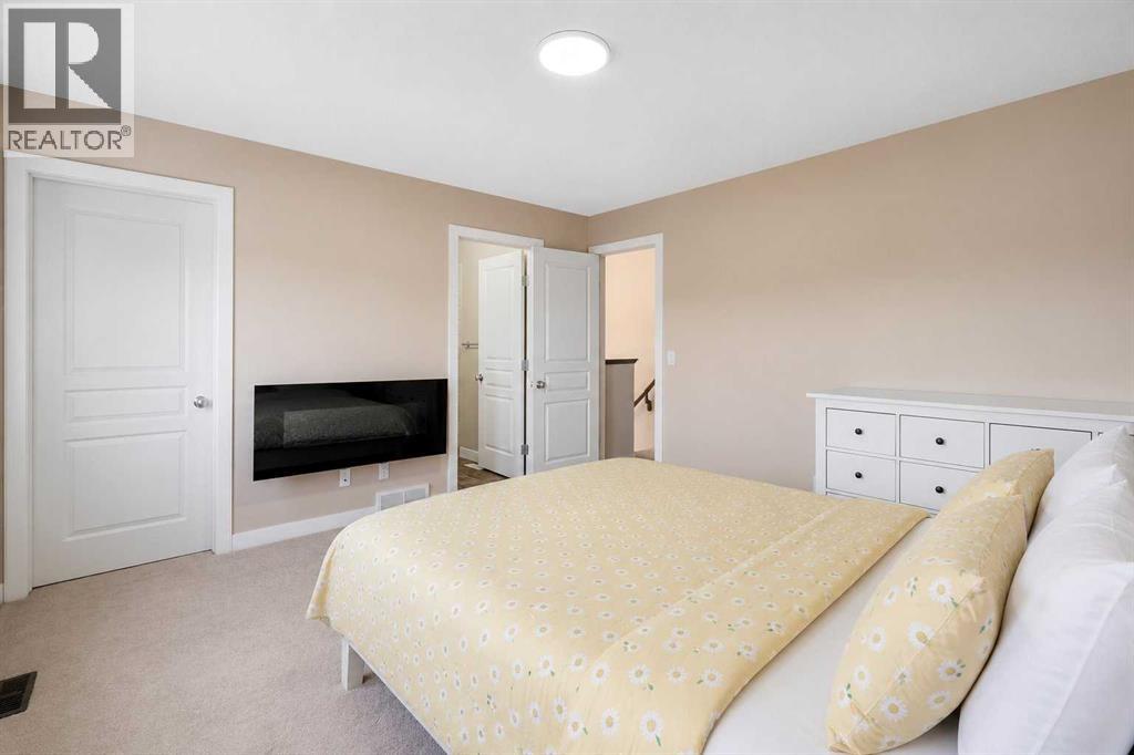 2449 Ravenswood View SE - 25