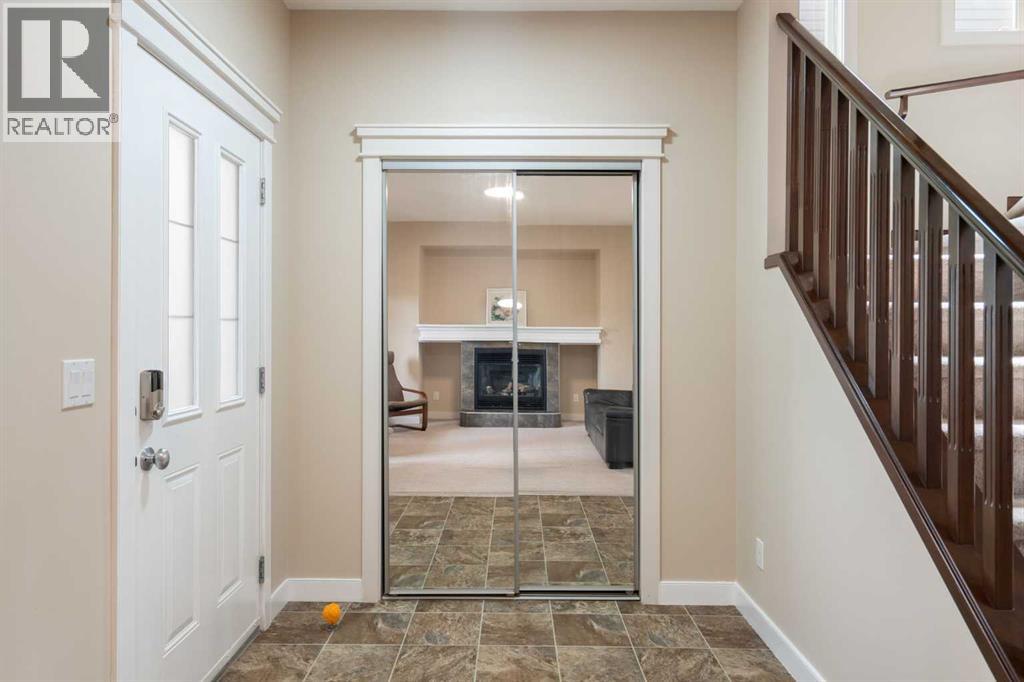 2449 Ravenswood View SE - 4