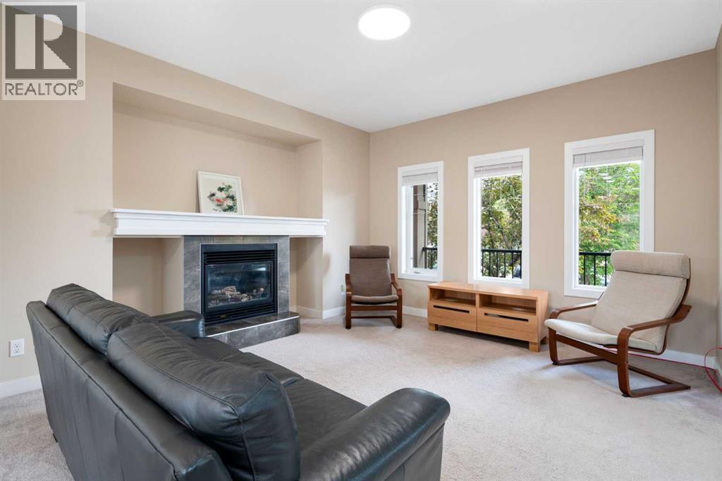 2449 Ravenswood View SE - 6