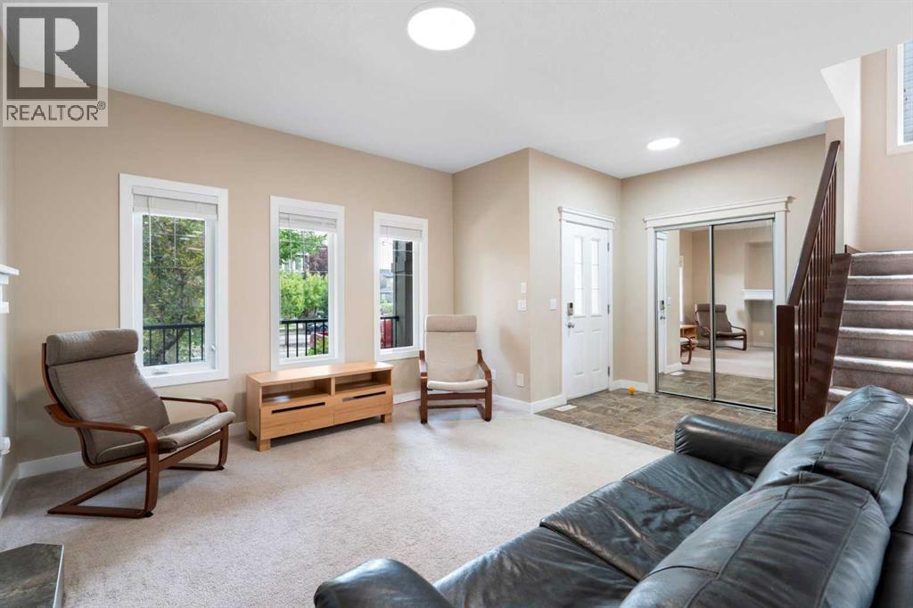 2449 Ravenswood View SE - 7