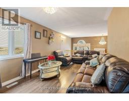 Family room - 126 Meadowridge Road, London North, ON N6H5N6 Photo 8