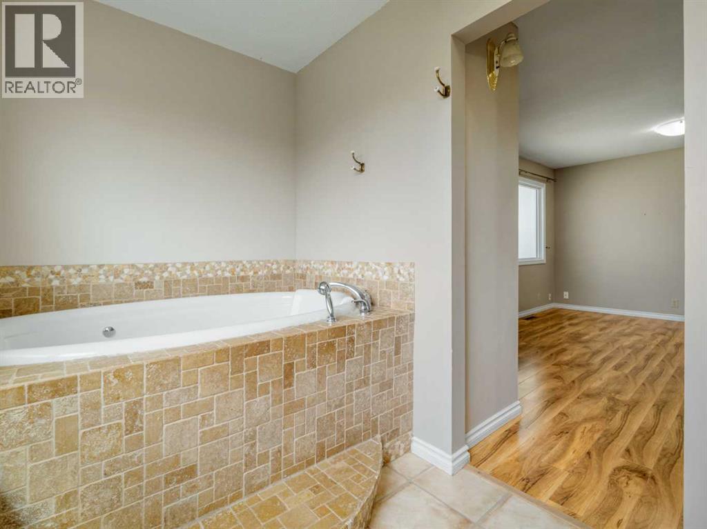 505 Centennial Avenue - Image 23