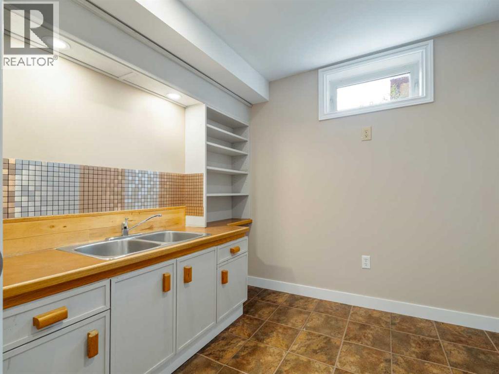 505 Centennial Avenue - Image 37