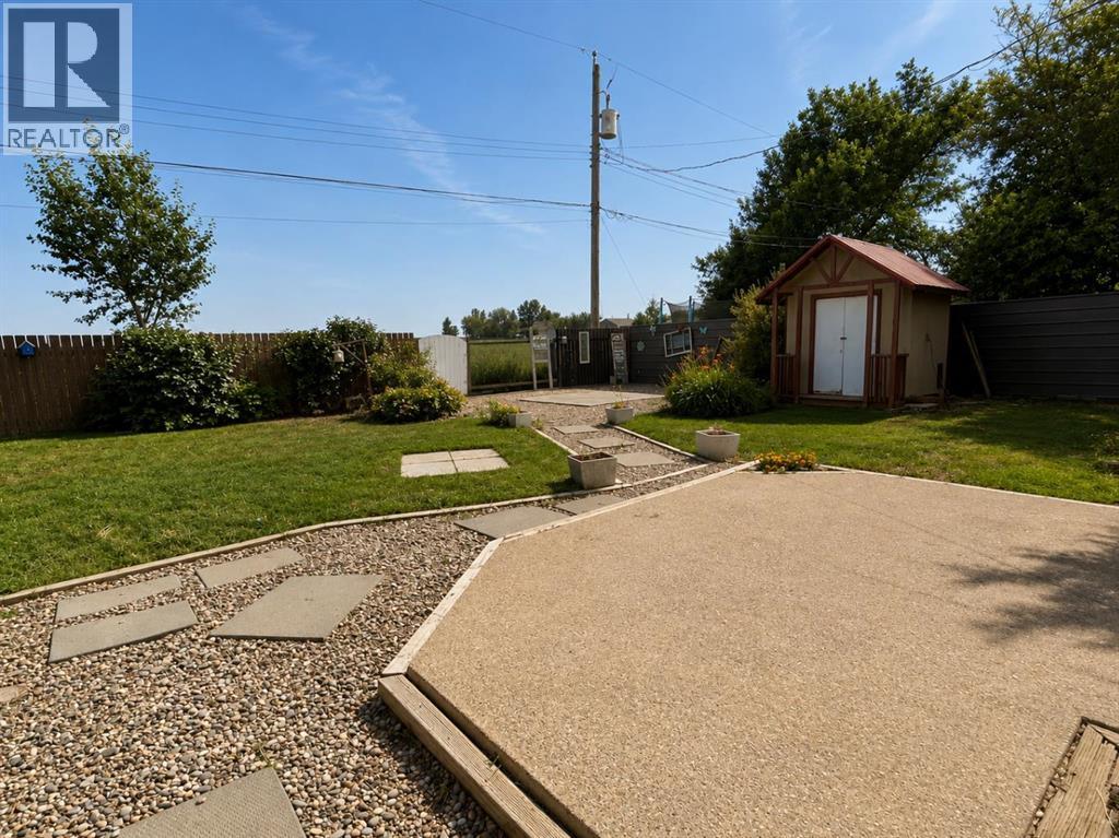 505 Centennial Avenue - 40