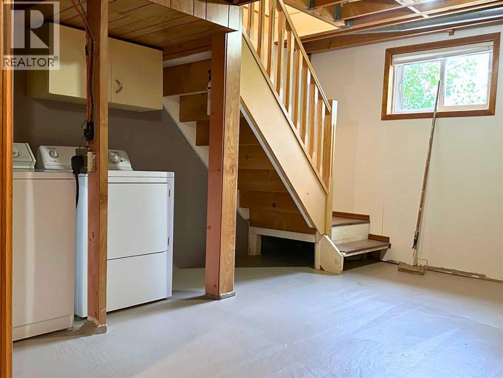 10281 111 Avenue - 24