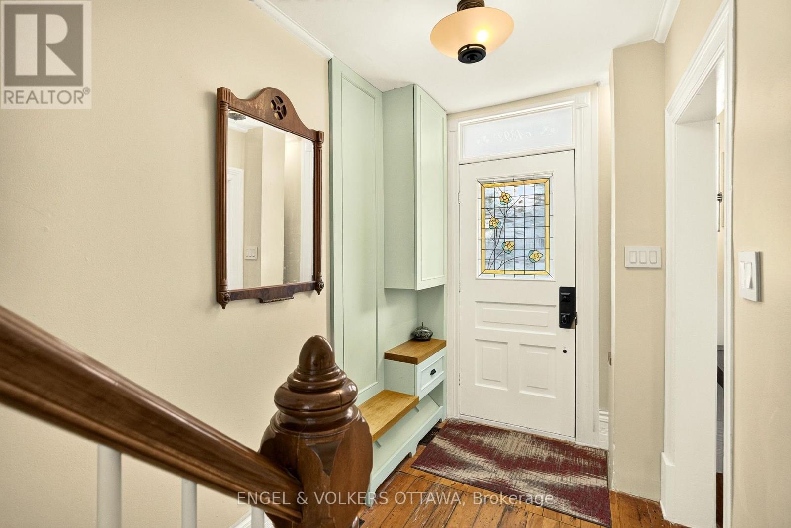 3 Bed, 2 Bath House for Sale in Ottawa – 15 LOWREY STREET, Ottawa – MLS# X13652168 - Image 14