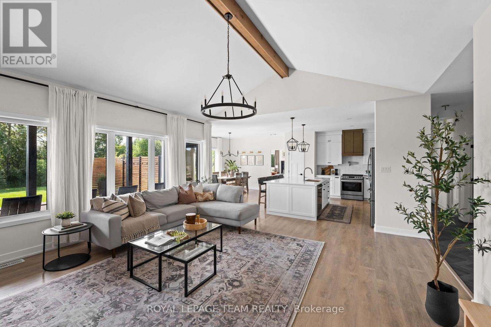 4 Bed, 4 Bath House for Sale in Ottawa – 200 SUMMERVIEW TERRACE, Ottawa – MLS# X13652286 - Image 9