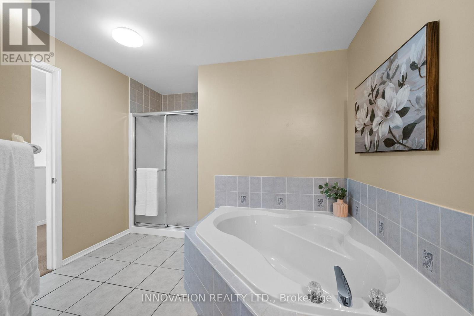 3 Bed, 3 Bath House for Sale in Ottawa – 37 CHANTILLY GATE, Ottawa – MLS# X13652316 - Image 20