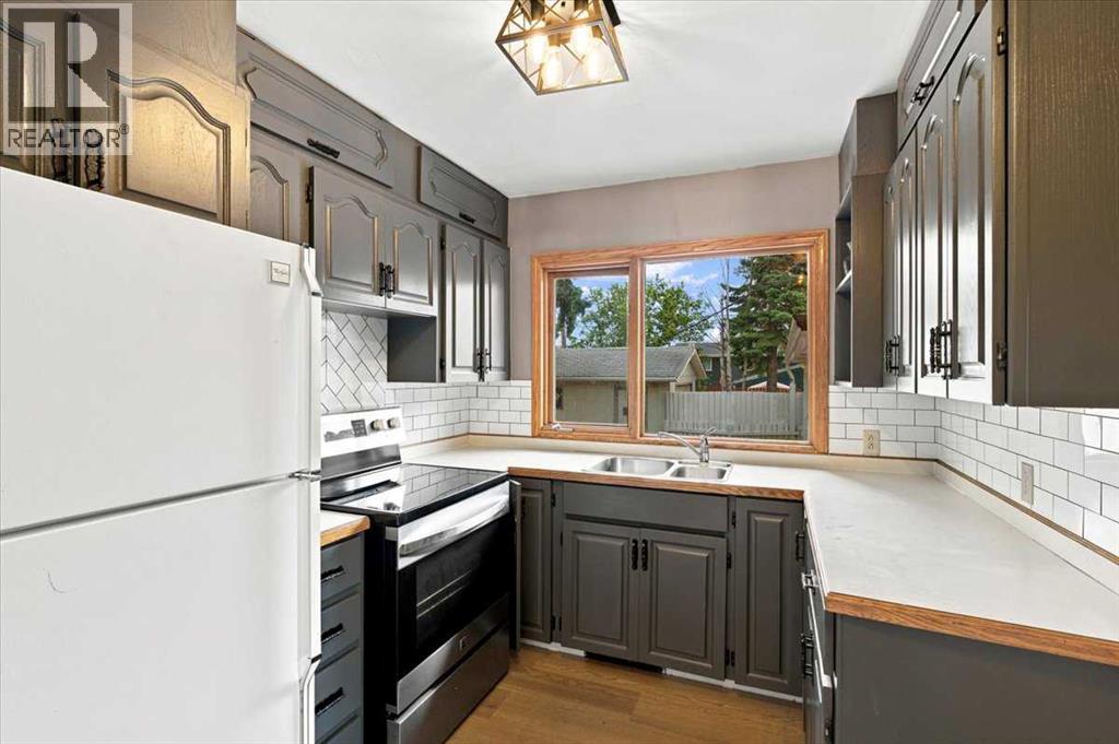 10281 111 Avenue - Image 9