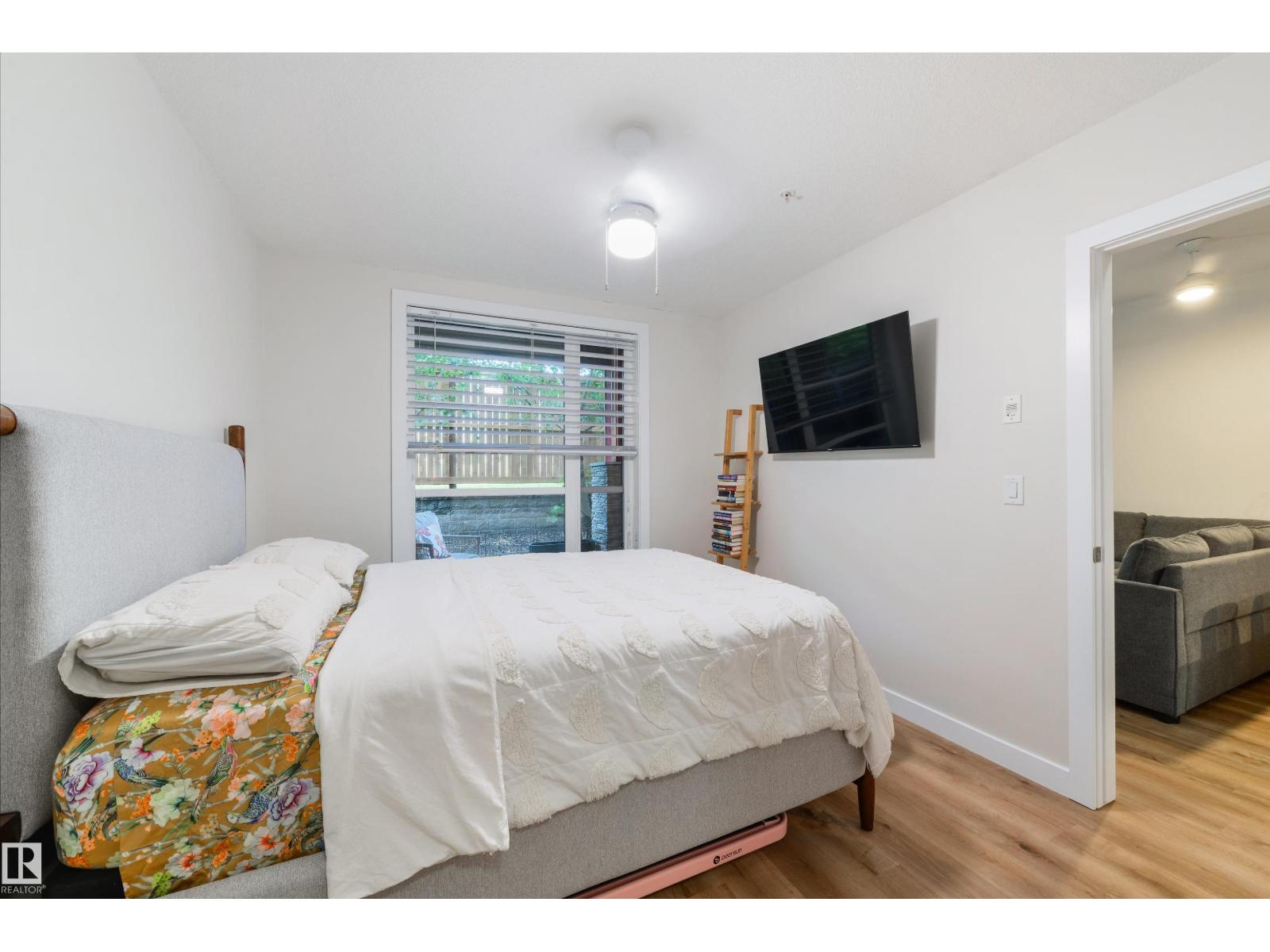 #110 2590 ANDERSON WY SW - 16