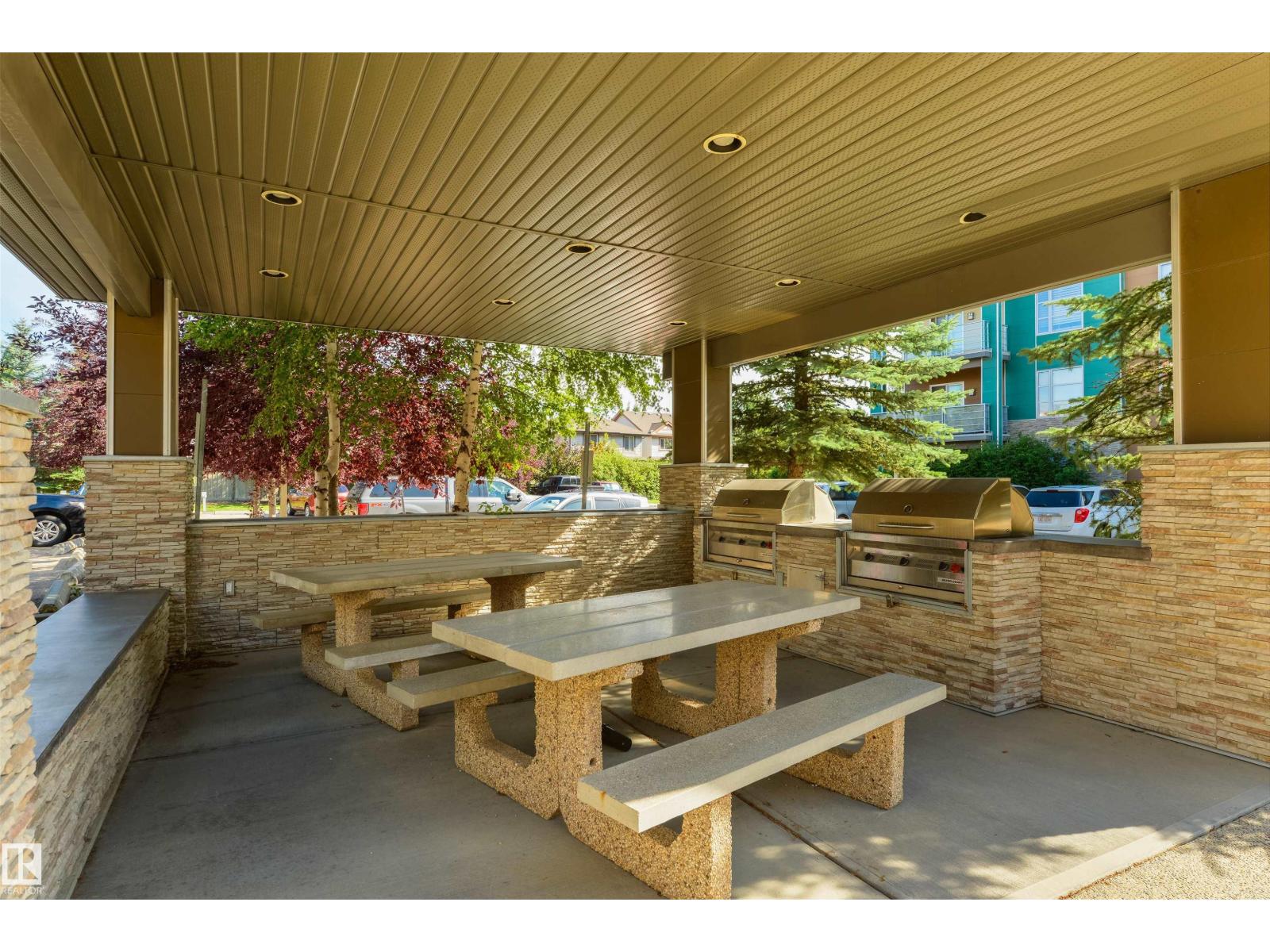#110 2590 ANDERSON WY SW - 39