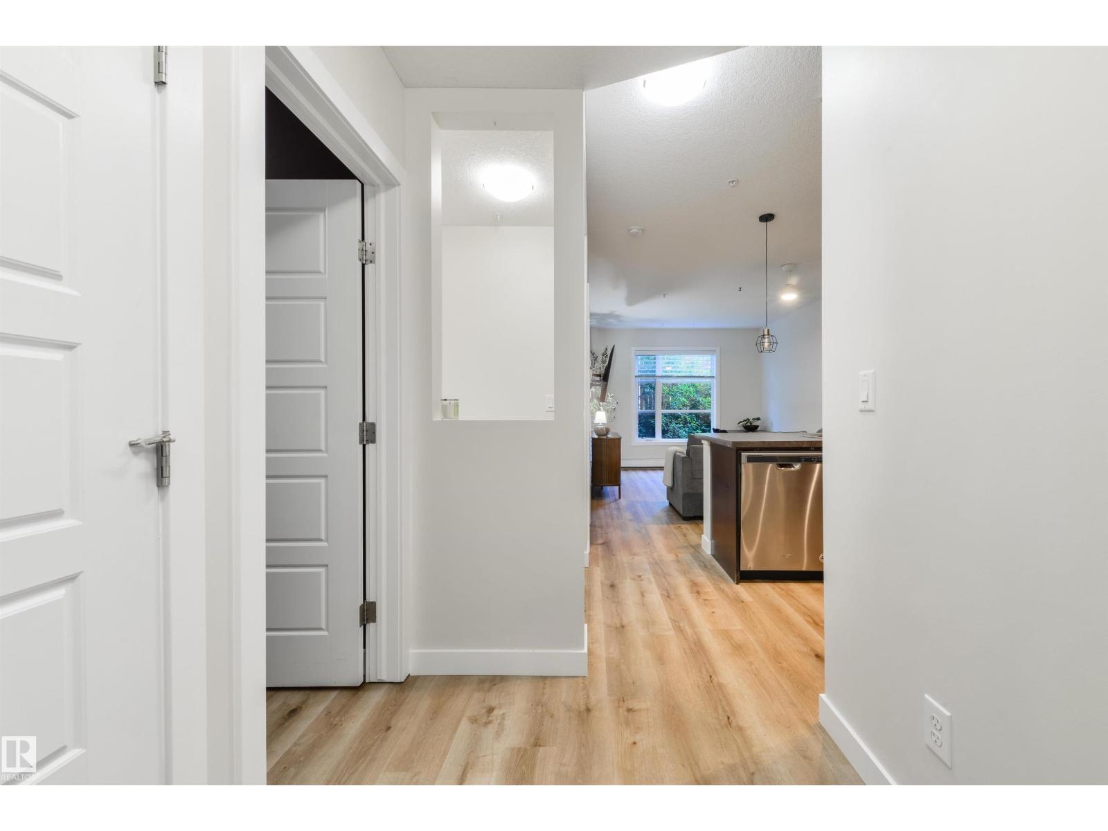 #110 2590 ANDERSON WY SW - 20