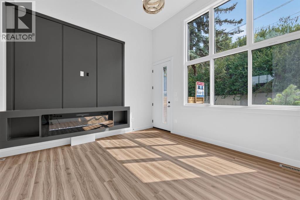 2018 12 Avenue SW - 15