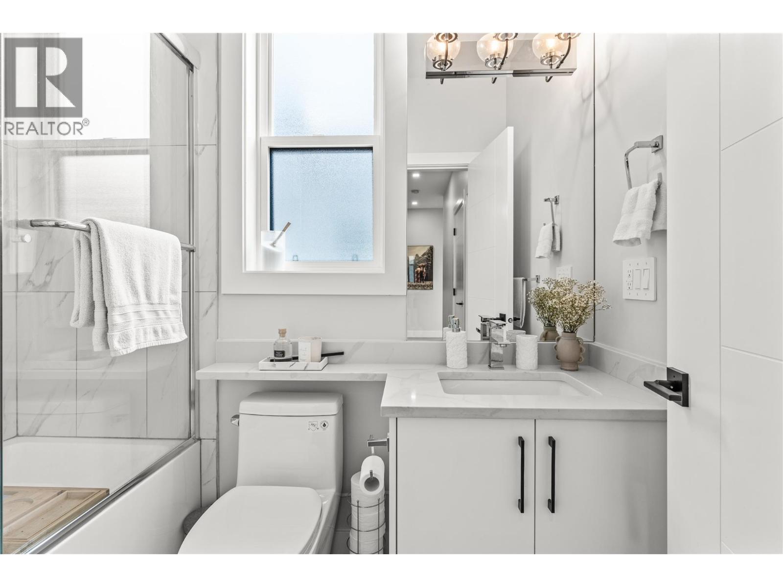  2177 Aberdeen Street, Kelowna