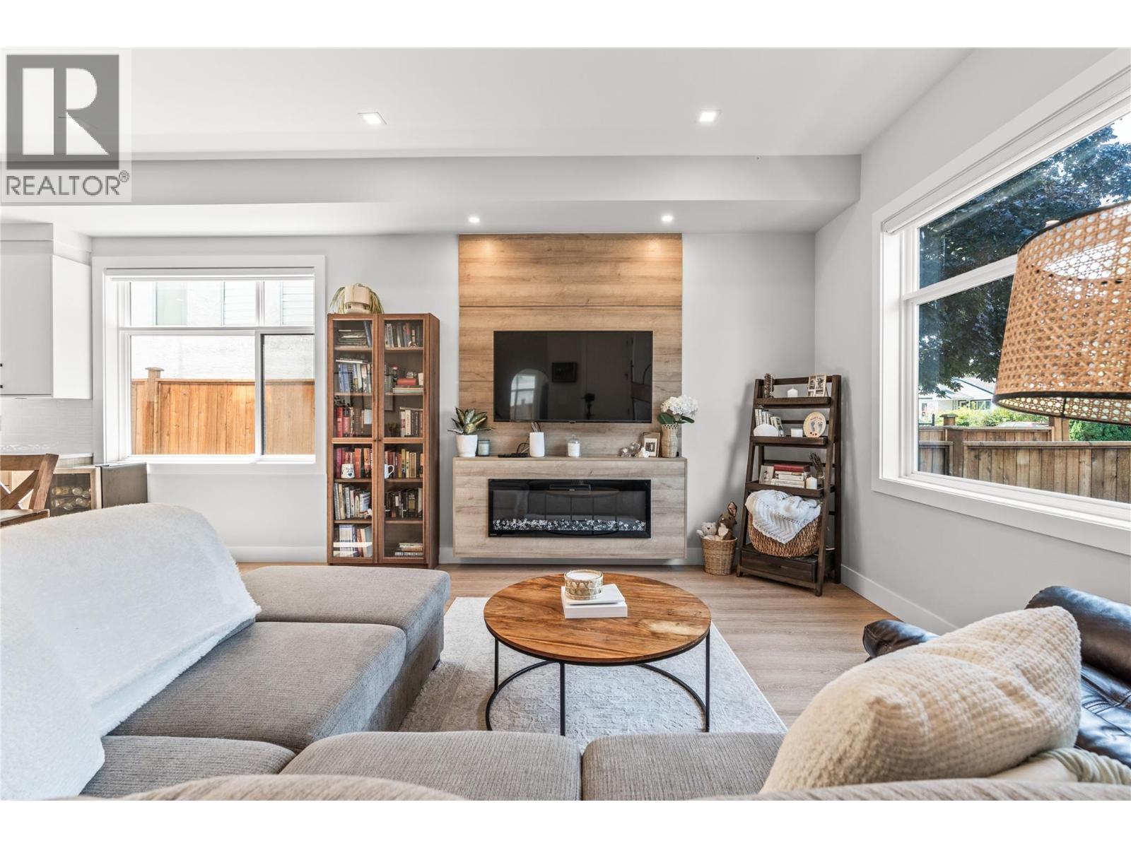  2177 Aberdeen Street, Kelowna
