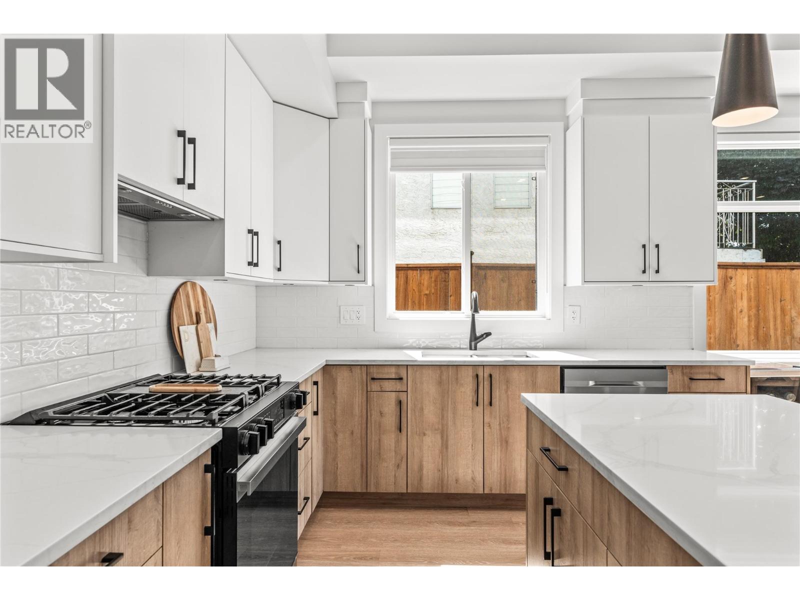  2177 Aberdeen Street, Kelowna