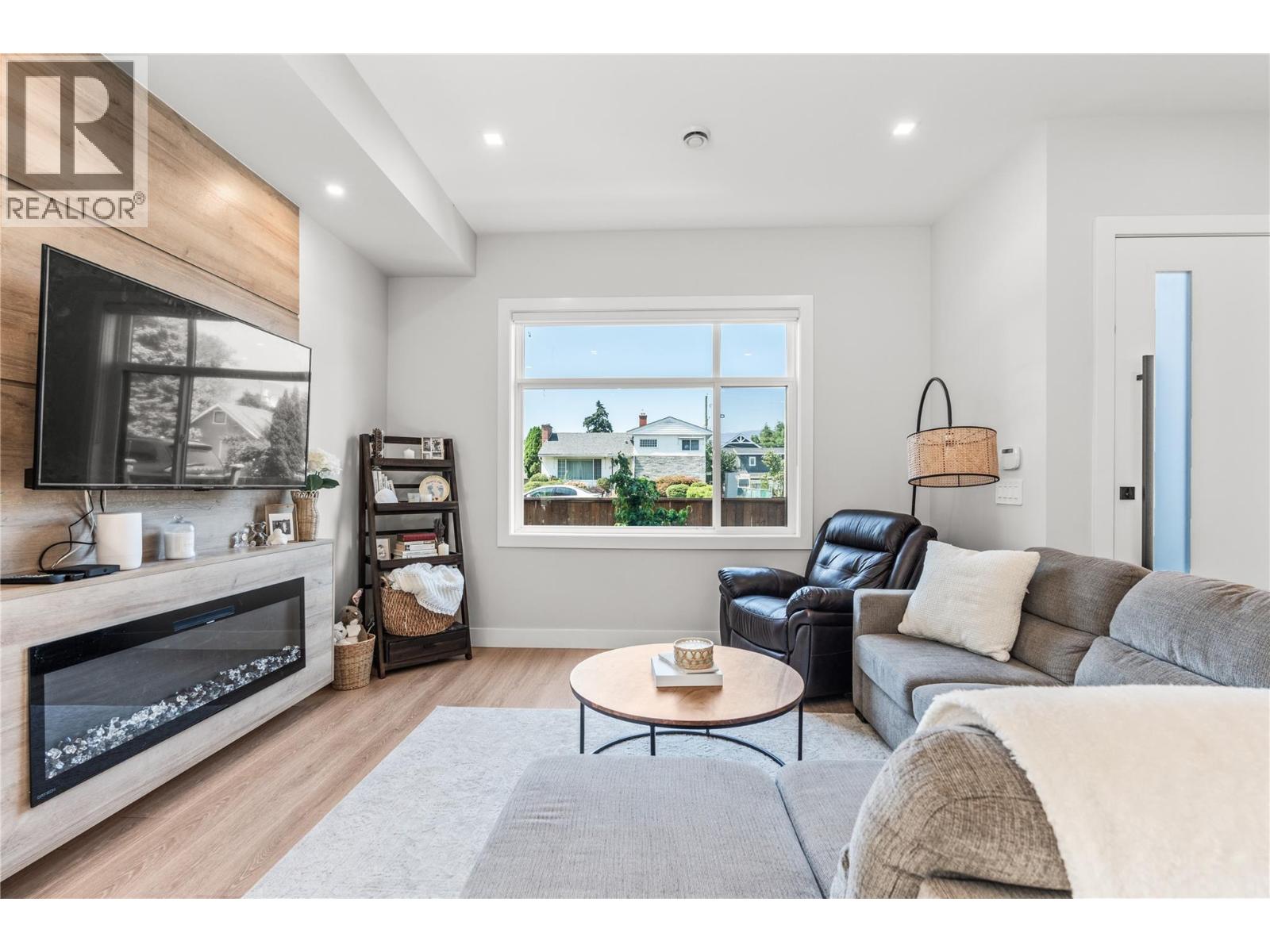  2177 Aberdeen Street, Kelowna