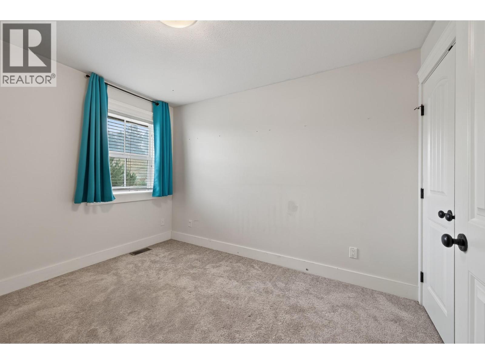 1864 Foxtail Drive - Image 27